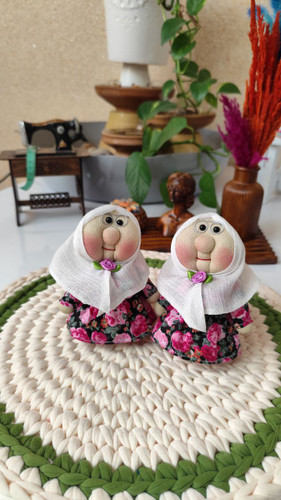 عروسک پارچهای ننهجون ۱۵ سانتی | دستدوز سنتی و بامزه