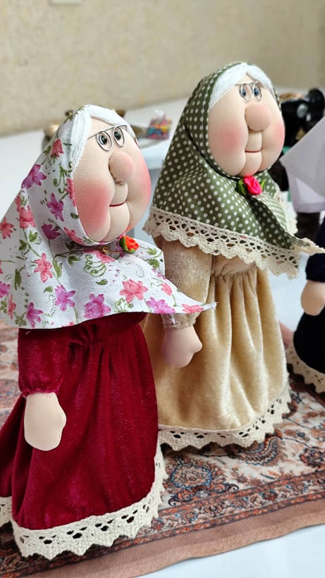 عروسک پارچهای ننهجون ۲۵ سانتی | دستدوز با لباس مخمل