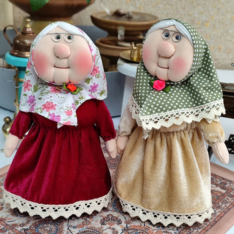 عروسک پارچهای ننهجون ۲۵ سانتی | دستدوز با لباس مخمل