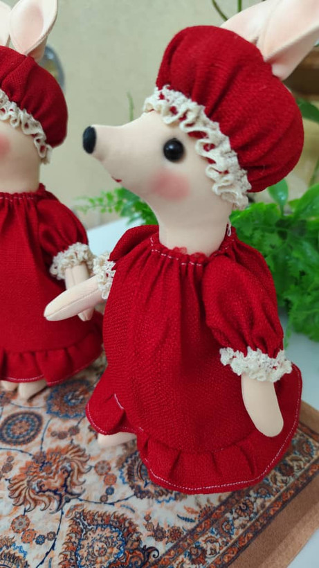 عروسک پارچهای موش پاسوییچی ۱۰ سانتی | دستدوز فانتزی و رنگارنگ