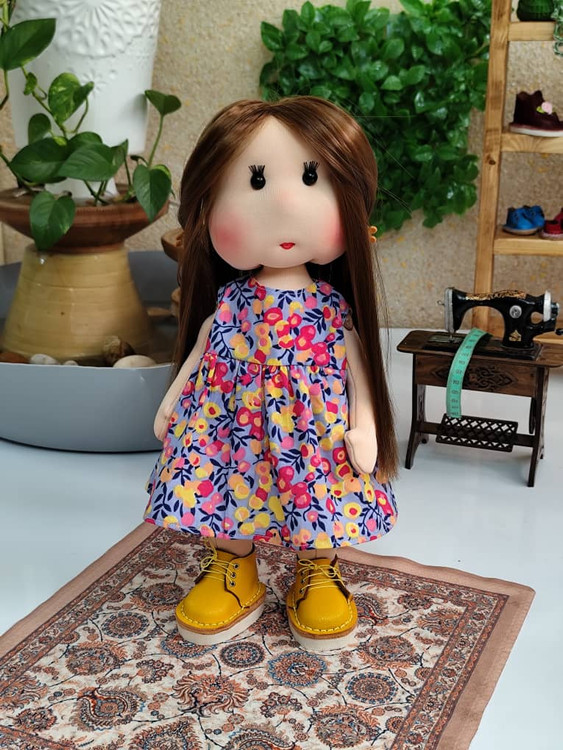 عروسک پارچهای خنگول دختر دستدوز ۴۰ سانتی