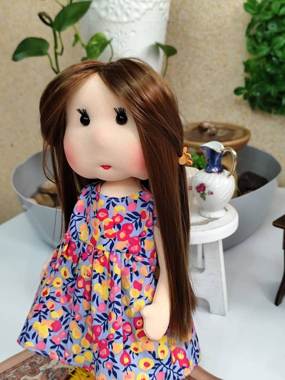 عروسک پارچهای خنگول دختر دستدوز ۴۰ سانتی