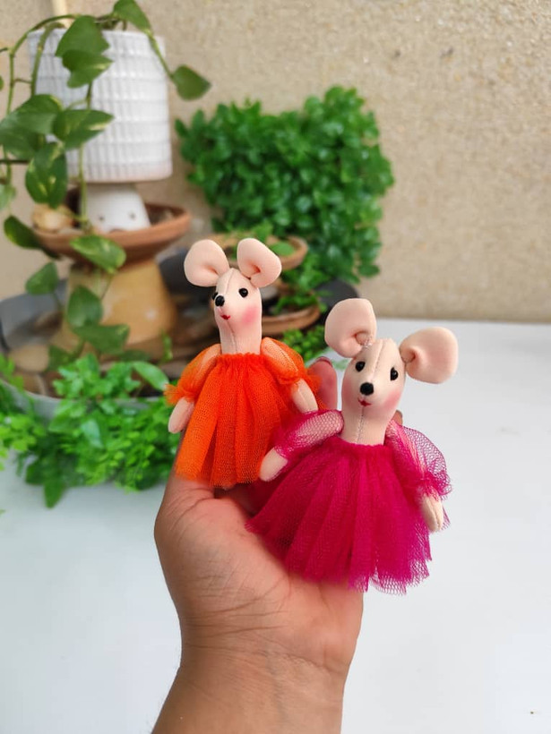 عروسک پارچهای موش پاسوییچی ۱۰ سانتی | دستدوز فانتزی و رنگارنگ