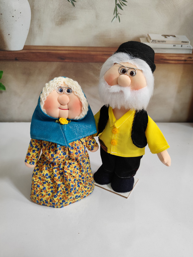 ست عروسک پارچهای ننهجون و آقاجون | دستدوز، حالت ایستاده، ننهجون موفرفری