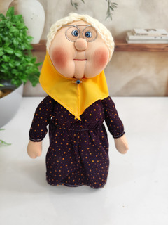 ننه جون ۳۰ سانتی پارچه ای دستدوز/ننه جون برند ترنم